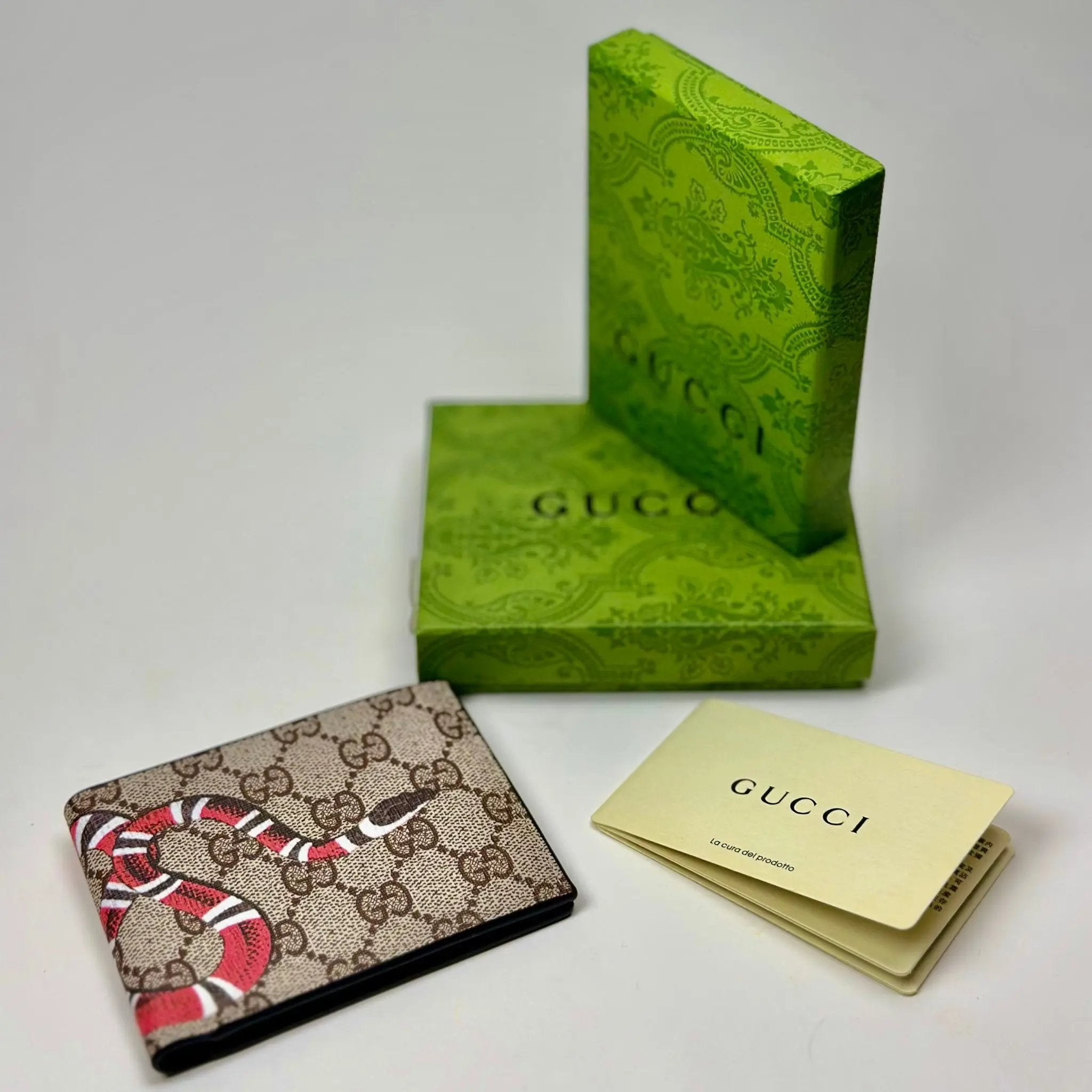 Gucci Kingsnake GG Supreme Bifold Wallet