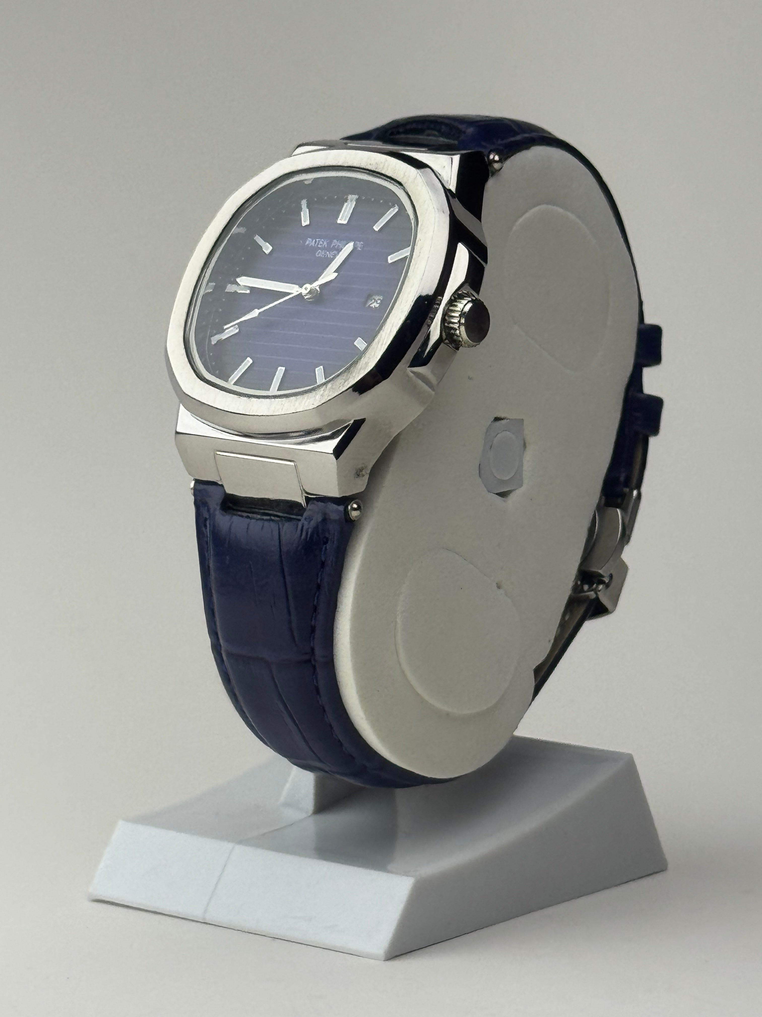 Patek Philippe Nautilus (Blue with Silver) GenVogue