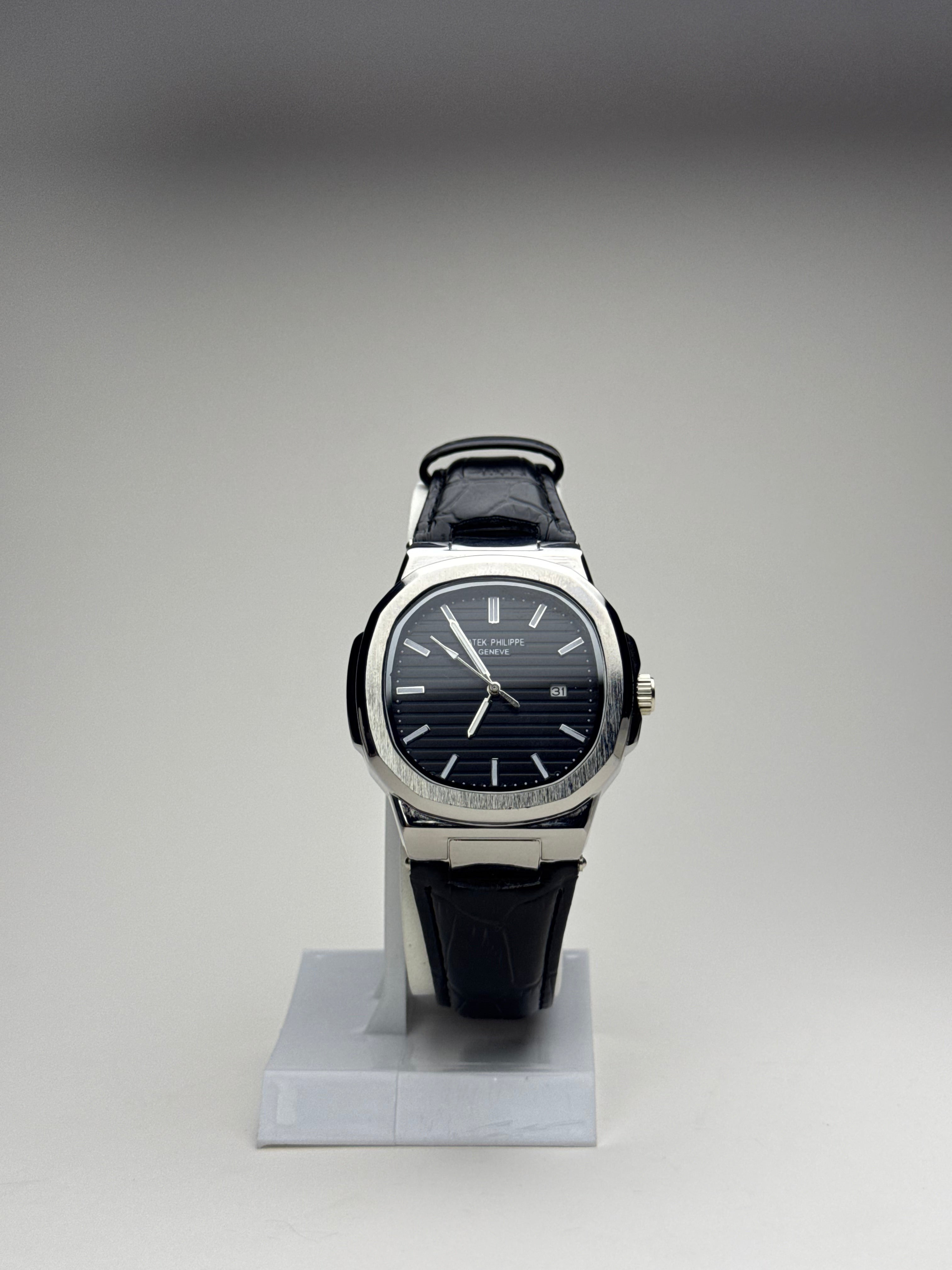 Patek Philippe Nautilus (Black with Silver) GenVogue