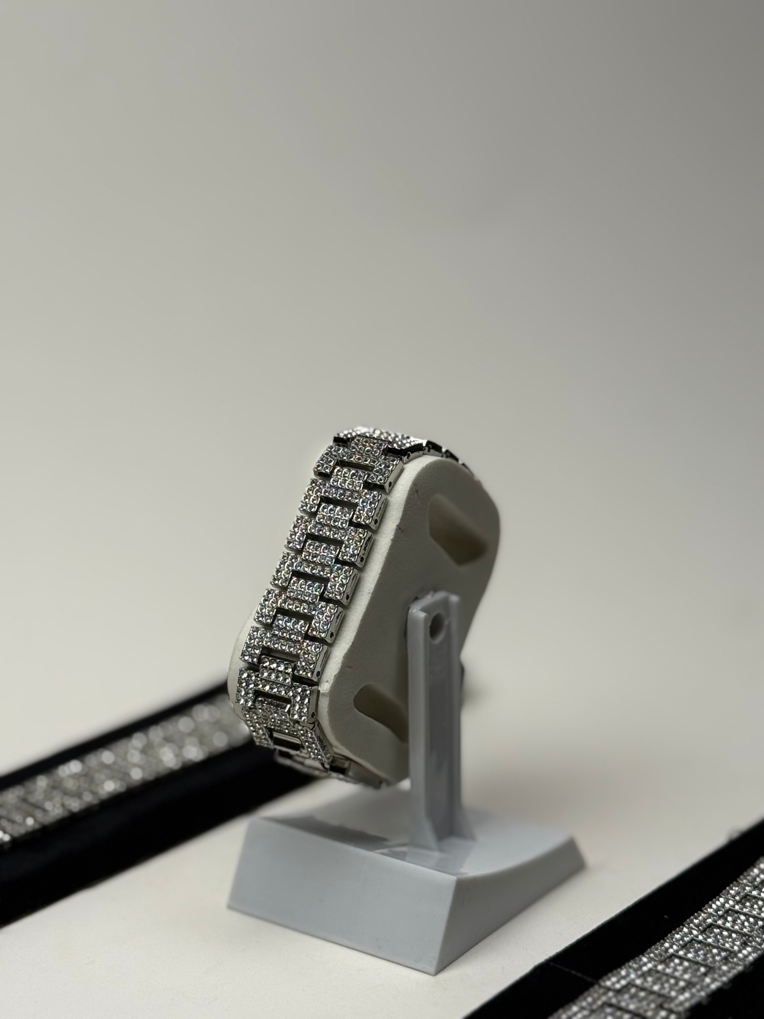 Iced Out Silver Link Bracelet GenVogue