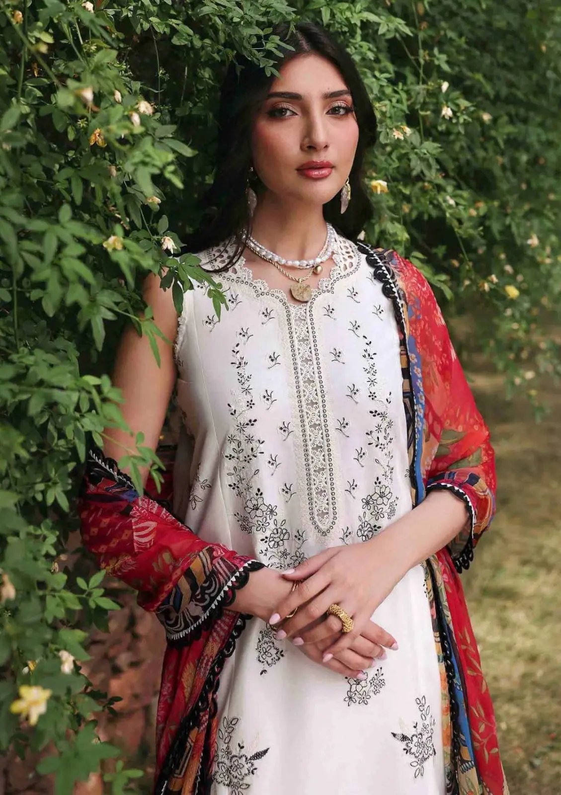 Soft Dhanak 3 Piece Embroidered unstitched with Printed pashmina wool Shawl